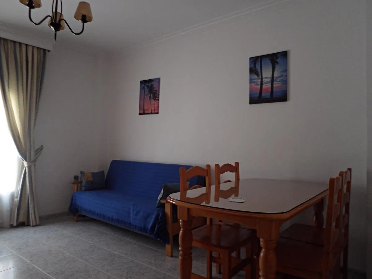 Pulguilla B Menyber Daire Nerja 0*,